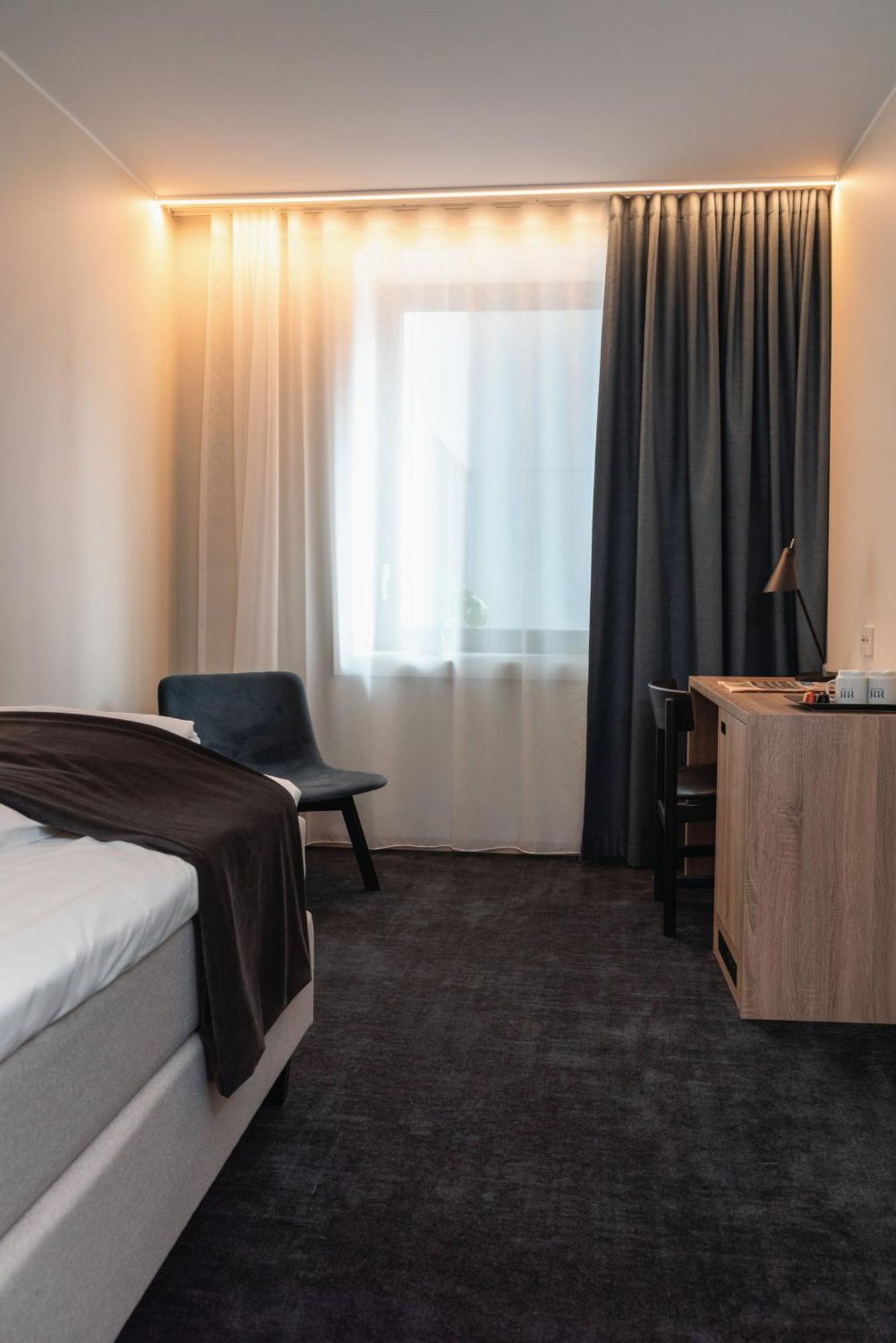 Thon Partner Hotel Norge คริสเตียนซานด์ ภายนอก รูปภาพ